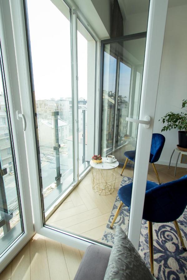 Nowy Apartment Przy Placu Szembeka Varşovia Exterior foto